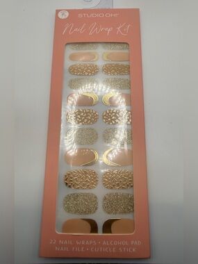 Peach & Gold Nail Wrap Set